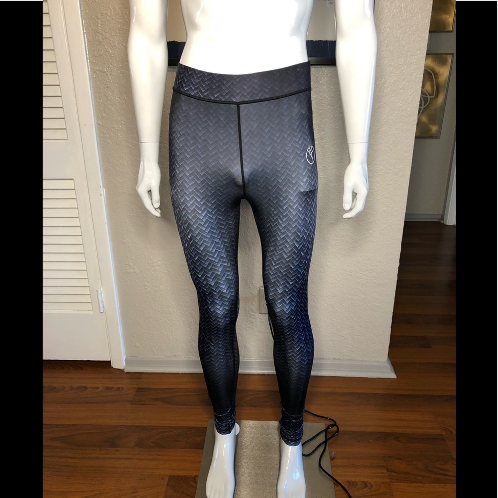Mens Leggings size small.